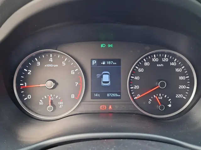 Kia Stonic 1.0 T-GDi DynamicLine 2020 Benzine 9