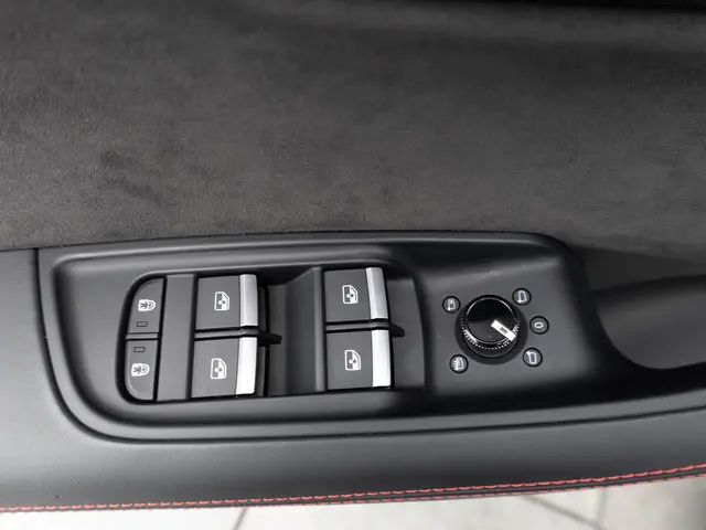 Audi RSQ8 Urban 2021 Benzine 37