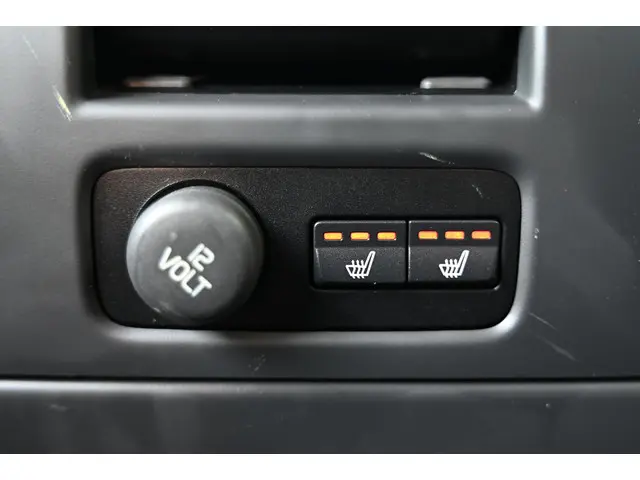 Volvo V70 2.0 T4 Dynamic Edition 2015 Benzine 18