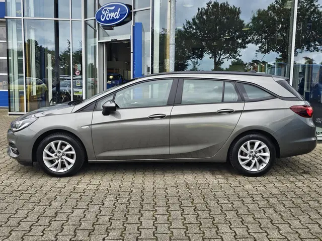 Opel Astra 2