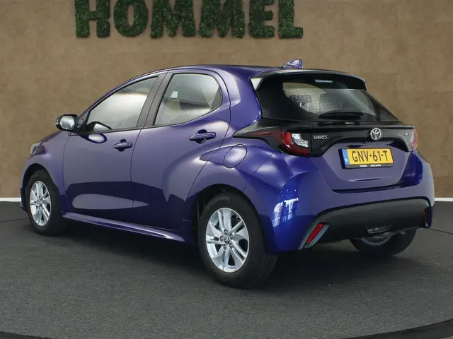 Toyota Yaris 1.5 Hybrid 115 Active 2024 Hybride Benzine 13