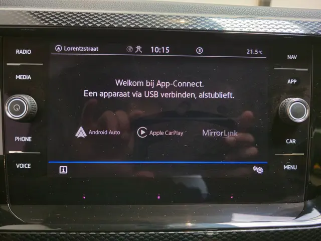 Volkswagen Polo 1.0 TSI Life Business 2024 Benzine 21