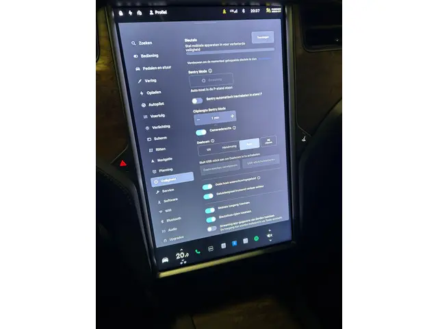 Tesla Model X Long Range 2019 Elektrisch 17