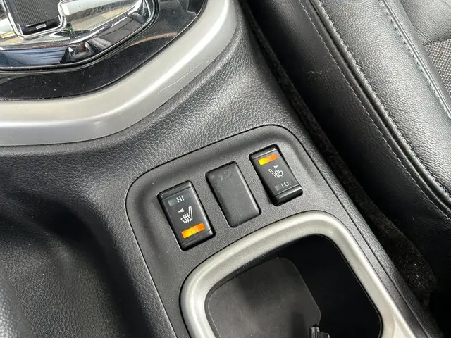 Nissan Navara NISSAN F73CI5J 2021 Diesel 16