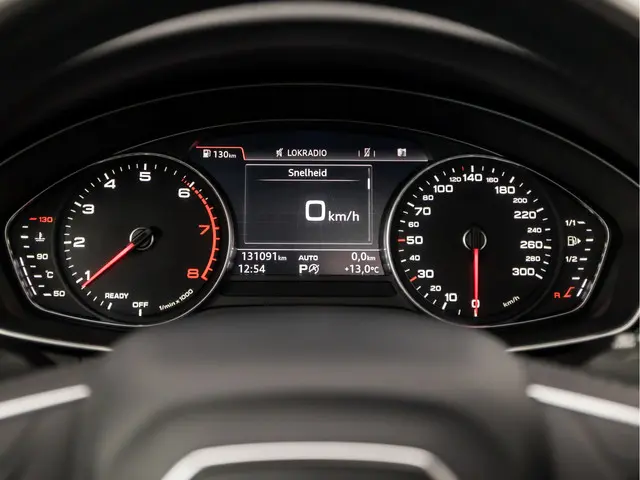 Audi A4 Avant 2.0 TFSI ultra Sport 2016 Benzine 23