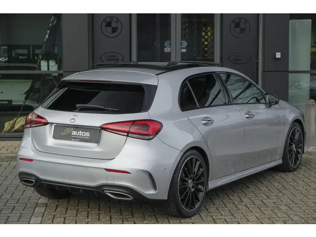 Mercedes-Benz A-Klasse A220 AMG 190pk 2019 Benzine 7