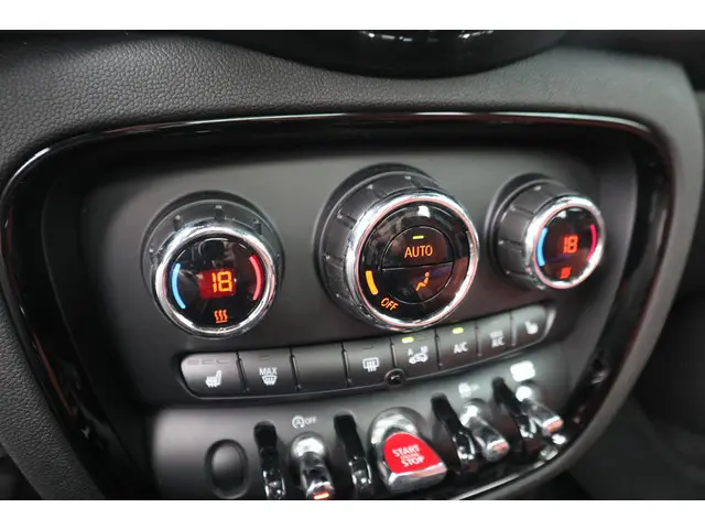 MINI Clubman Cooper 2021 Benzine 17