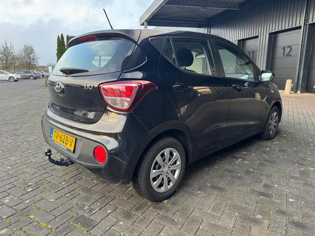 Hyundai i10 3