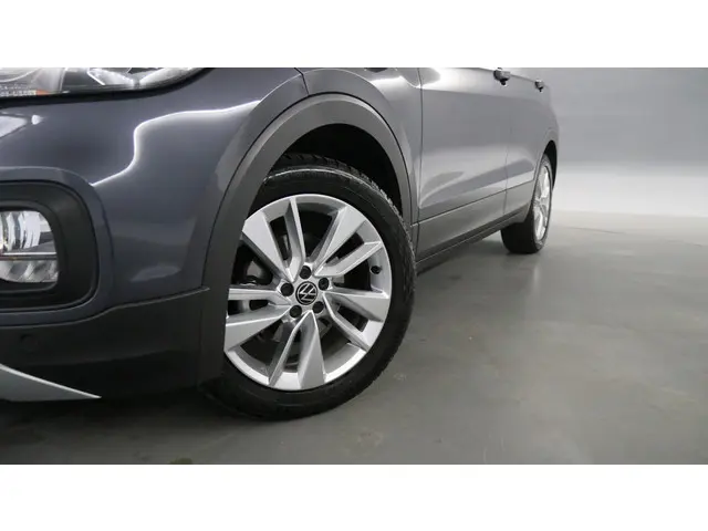 Volkswagen T-Cross 1.0 TSI 95pk Life 2023 Benzine 12