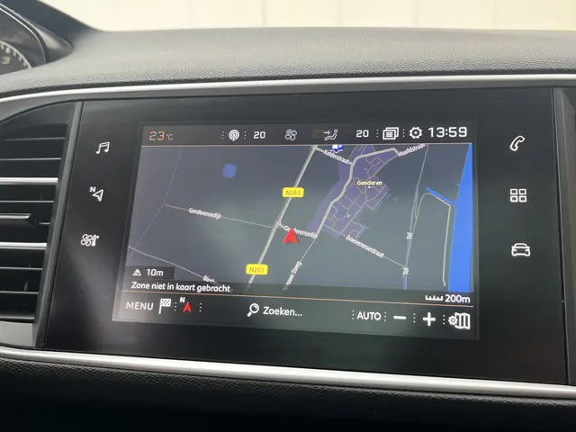 Peugeot 308 PureTech 130 EAT6 Allure 2018 Benzine 14