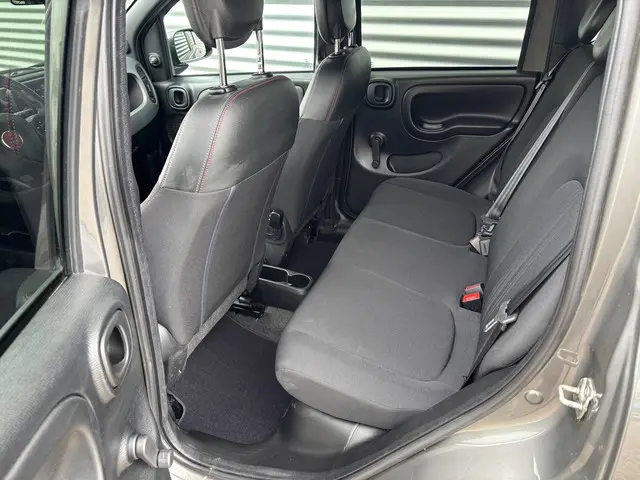 Fiat Panda 1.0 Hybrid Sport 2022 Hybride Benzine 4