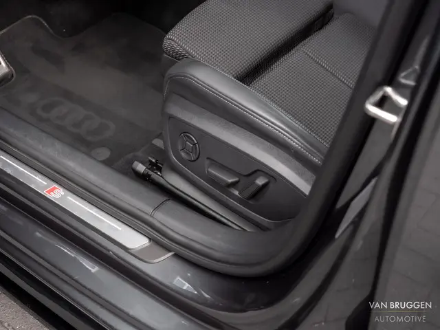 Audi A3 Limousine 35 TFSI S-Line 2022 Benzine 12