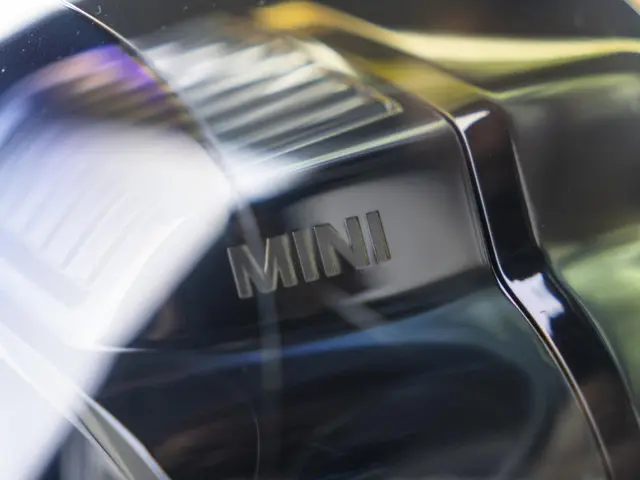 MINI Cooper Cabrio Aut. 2023 Benzine 42