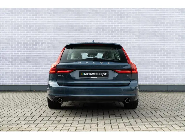 Volvo V90 T4 Momentum Aut 2018 Benzine 13