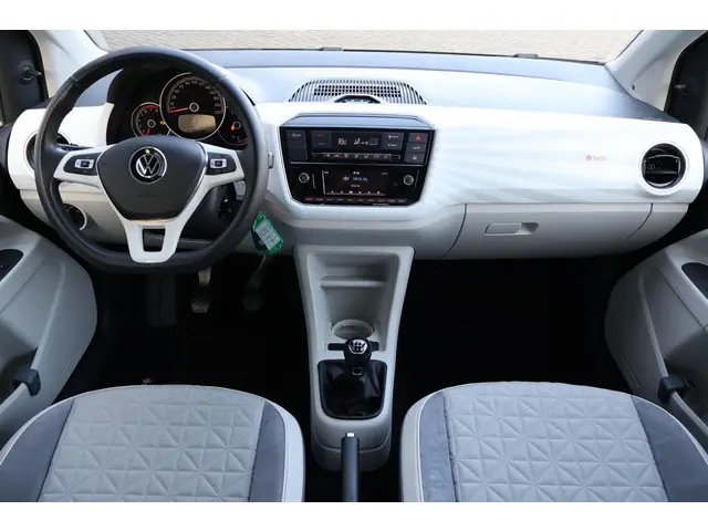 Volkswagen up! 1.0 beats 2021 Benzine 6