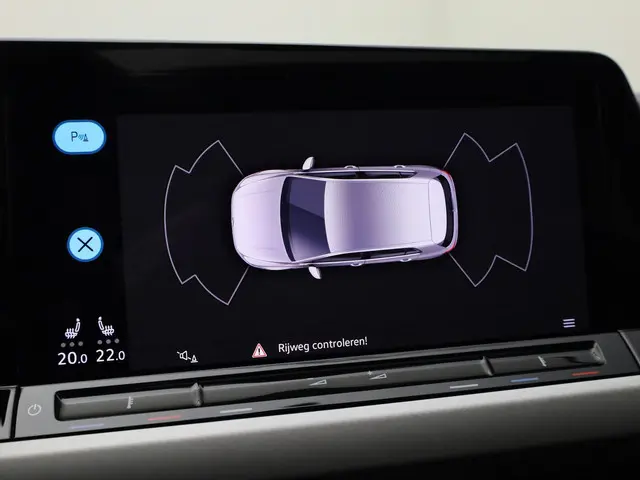 Volkswagen Golf 1.0TSI/110PK Life 2024 Benzine 8