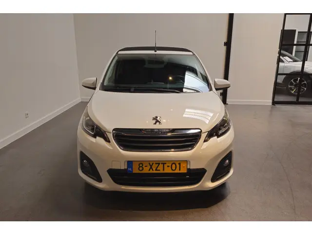 Peugeot 108 1.0 VTi Active Top 2014 Benzine 3