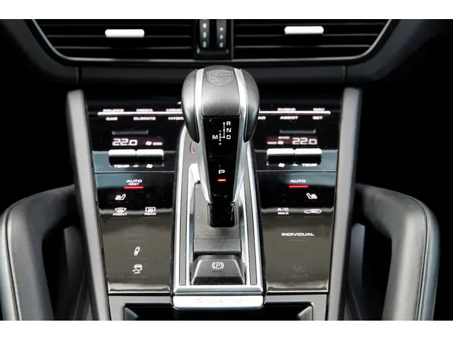 Porsche Cayenne Coupé 3.0 E-Hybrid 2019 Hybride Benzine 40