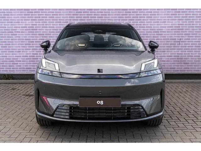 Lynk & Co 08 1.5 More 2026 Hybride Benzine 7