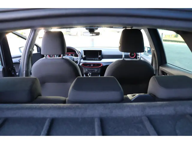 SEAT Arona 1.0 TSI FR Business Connect 2024 Benzine 13