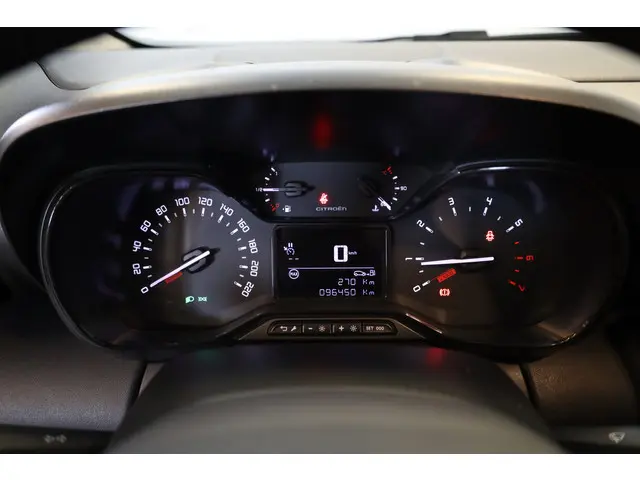 Citroën C3 Aircross PT 82 Feel 2018 Benzine 13