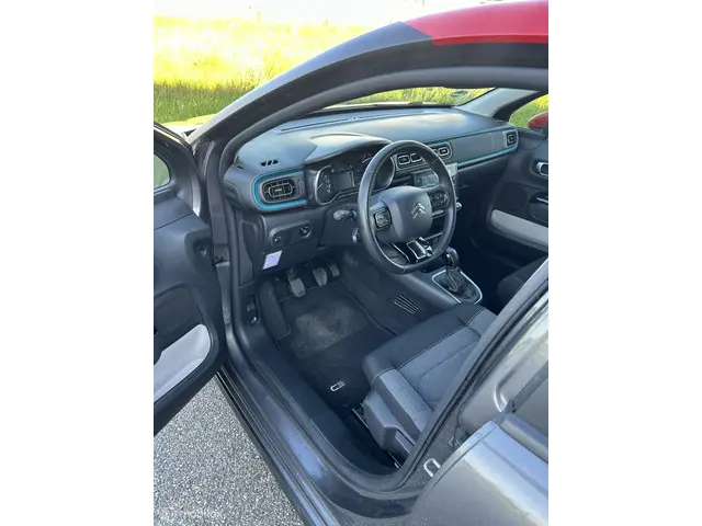 Citroën C3 1.2 PureTech Feel 2022 Benzine 6