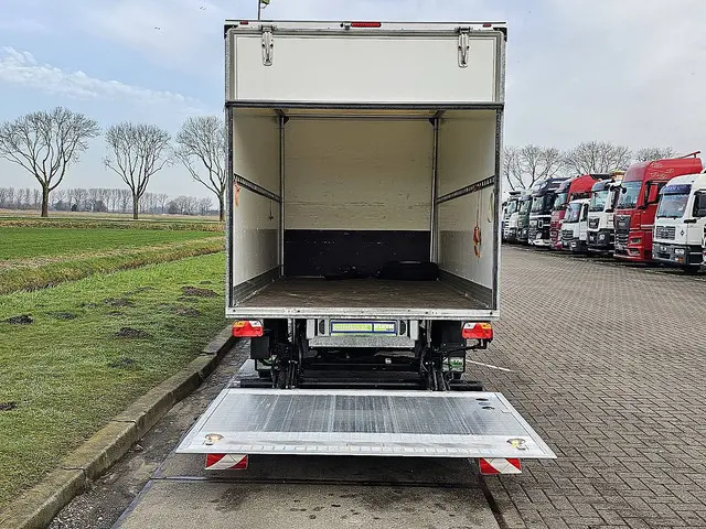 Iveco Daily 35S14 2024 Diesel 12