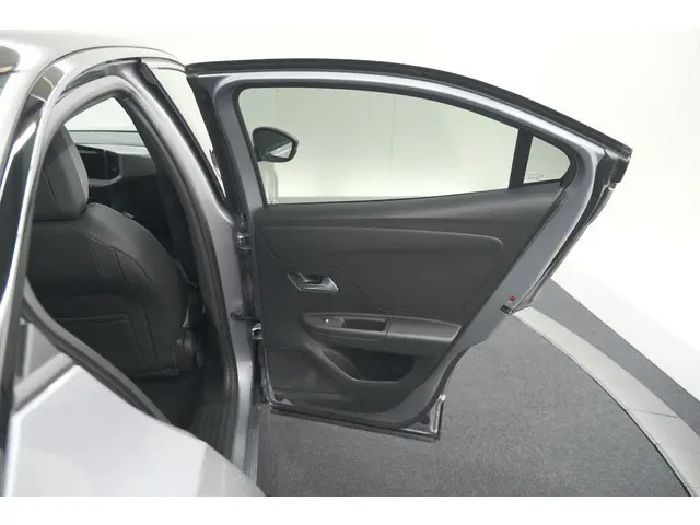 Opel Mokka 130 Turbo AT8 GS 2025 Benzine 61