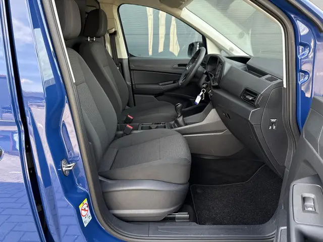 Volkswagen Caddy Cargo 2.0 TDI Trend 2022 Diesel 25