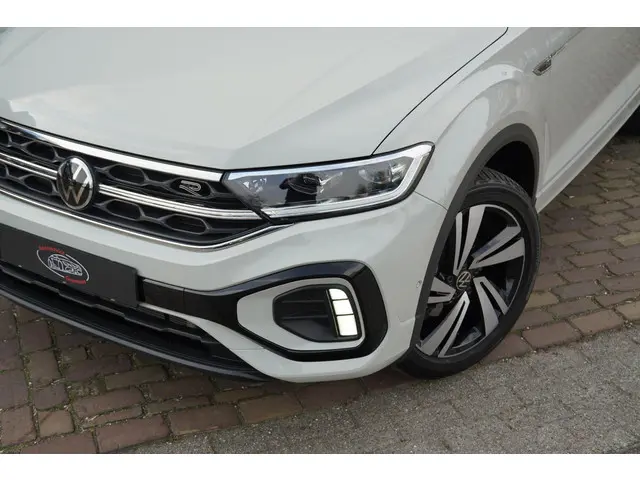 Volkswagen T-Roc 1.5 TSI R-Line Edition 2024 Benzine 18