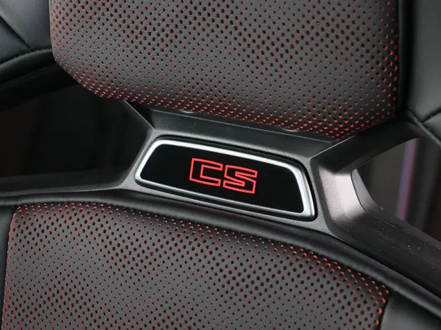 BMW M3 3-serie Touring CS 2025 Benzine 8