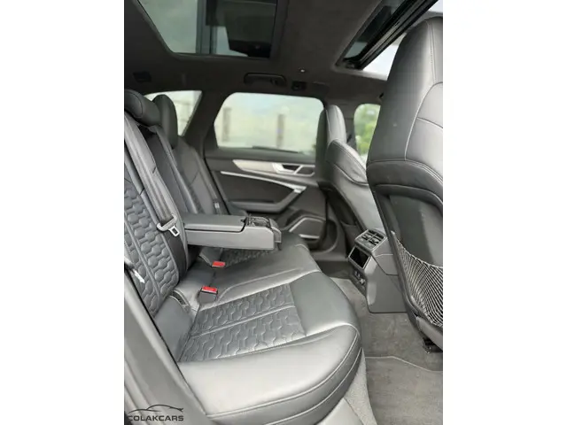 Audi RS6 A6 Avant TFSI quattro 2020 Benzine 72