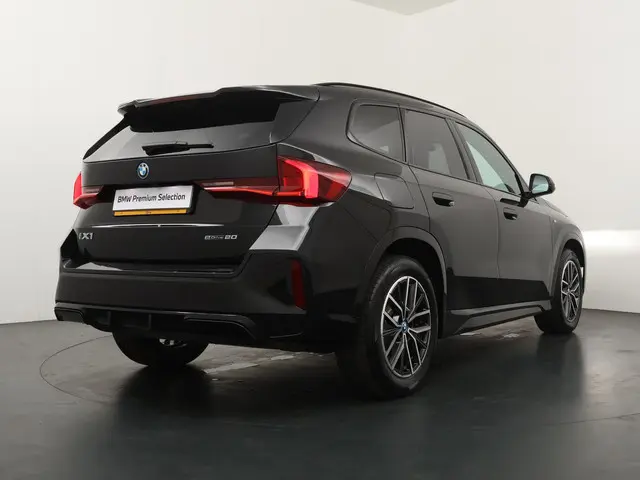BMW iX1 eDrive20 67 kWh 2024 Elektrisch 7