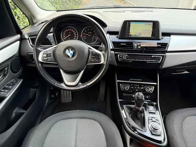 BMW 2 Serie Active Tourer 218i Executive 2014 Benzine 11