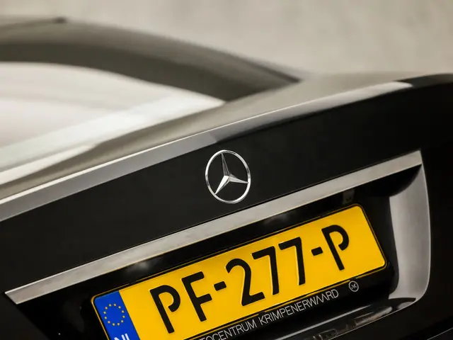 Mercedes-Benz C-Klasse Coupé 180 AMG Sport 2012 Benzine 27