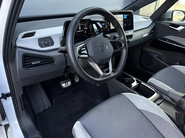 Volkswagen ID.3 First Plus 58 kWh 2020 Elektrisch 7