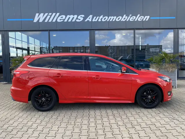 Ford Focus Wagon 1.0 Titanium 2016 Benzine 6