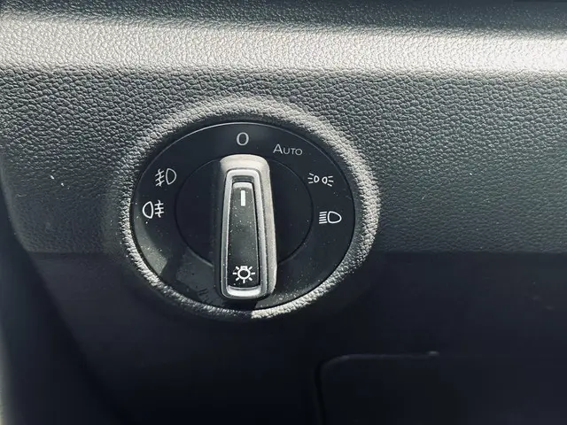 Volkswagen T-Roc 1.5 TSI Sport Business R 2020 Benzine 21