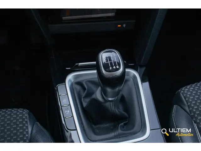 Kia Ceed 1.0 T-GDi ExecutiveLine 2019 Benzine 13