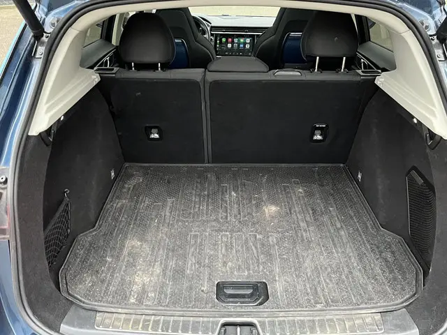 Lynk & Co 01 1.5 2022 Hybride Benzine 8