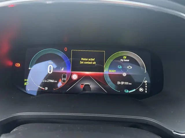 Mitsubishi ASX 1.6 PHEV AT Instyle 2023 Hybride Benzine 13