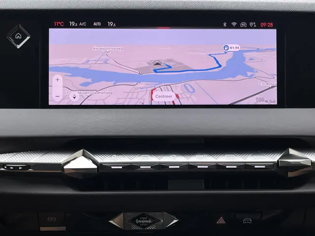 DS DS 4 E-Tense La Première 2022 Hybride Benzine 10