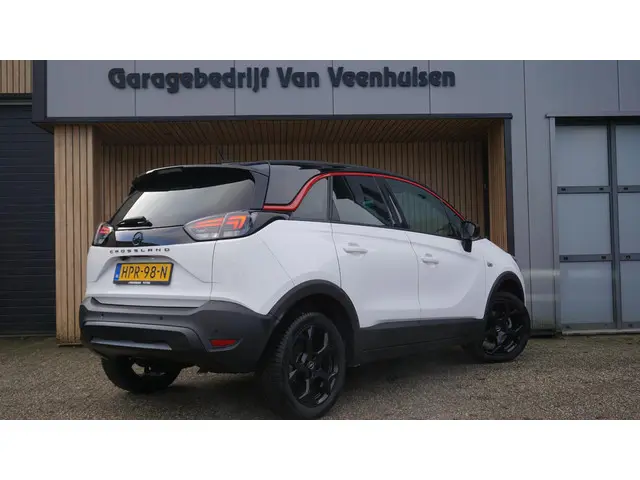 Opel Crossland 1.2 110pk Turbo GS-Line 2023 Benzine 6