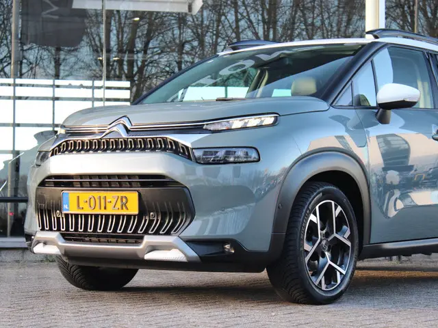 Citroën C3 Aircross 1.2 PT Shine 2021 Benzine 16