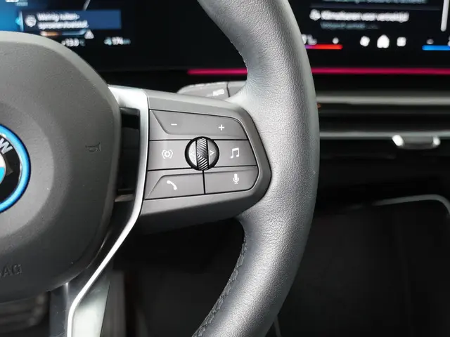 BMW iX1 eDrive20 67 kWh 2024 Elektrisch 19