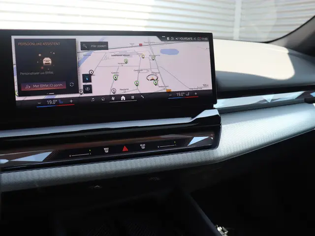 BMW i5 Touring eDrive40 2025 Elektrisch 16