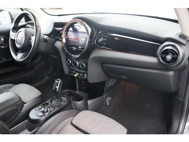 MINI Electric SE | Business Edition 2022 Elektrisch 9