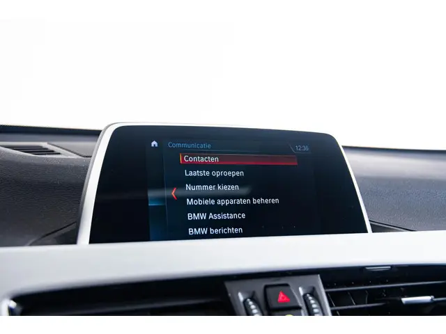 BMW X1 sDrive20i High Executive 2019 Benzine 47