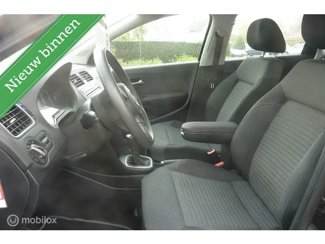 Volkswagen Polo 1.2 TSI Comfortline 2012 Benzine 3