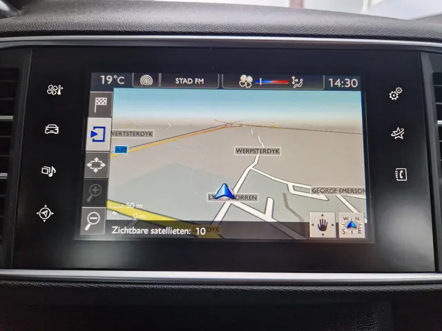 Peugeot 308 SW 1.2 PureTech Blue Lease 2017 Benzine 23